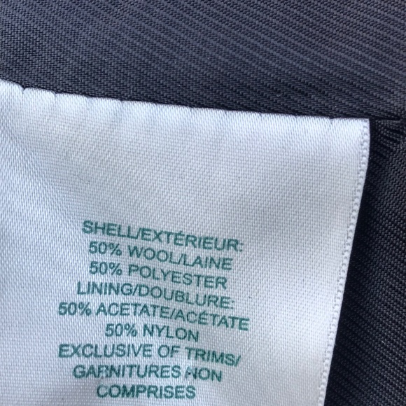 Roots 🇨🇦double breasted wool coat. - Picture 10 of 13